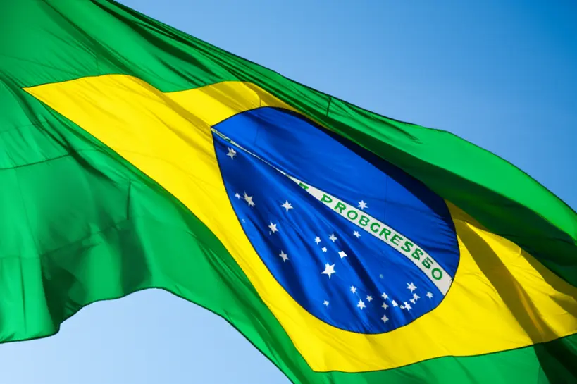 Bandeira Nacional: Cores, Significado e Lições para o Futuro